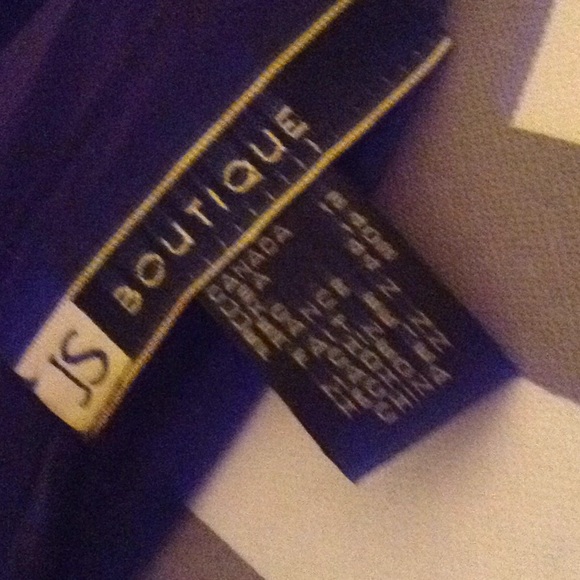 Beautifully/flattering formal dress - size 12 - Picture 6 of 7